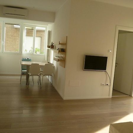 Suite Mare Centro Pesaro Luaran gambar