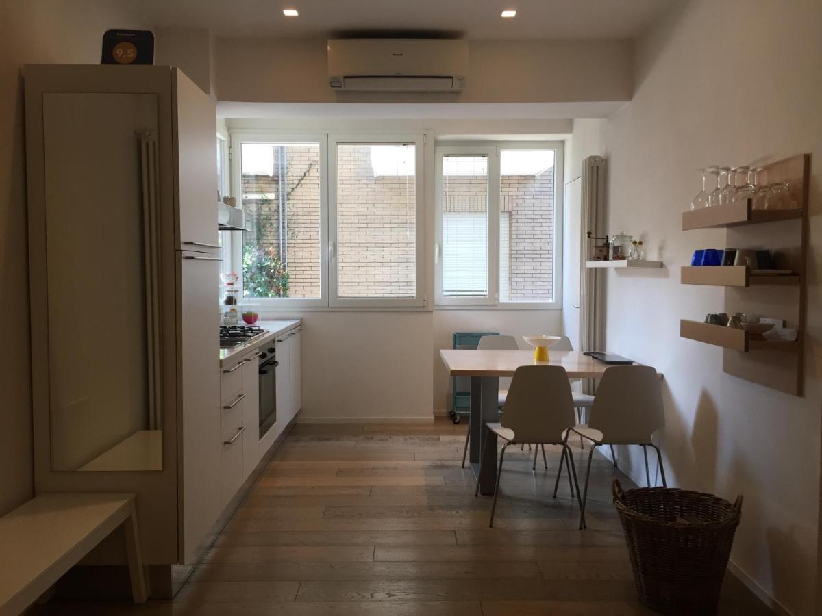 Suite Mare Centro Pesaro Luaran gambar